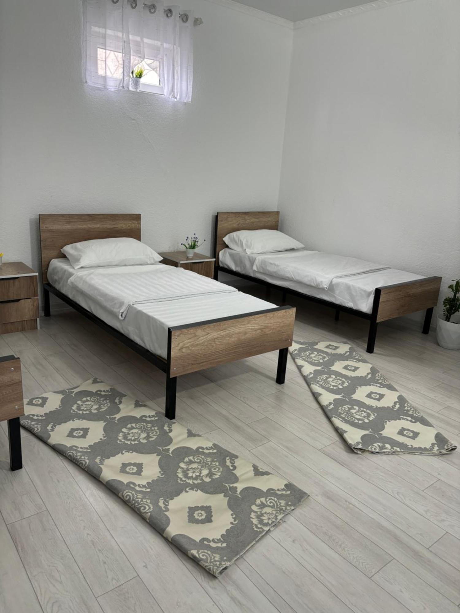 Hostel,Halal Хостел,Халал Tokmok المظهر الخارجي الصورة