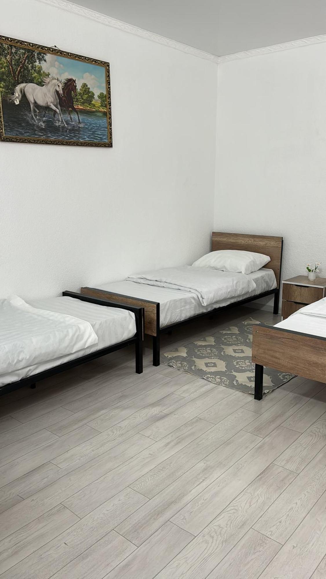 Hostel,Halal Хостел,Халал Tokmok المظهر الخارجي الصورة