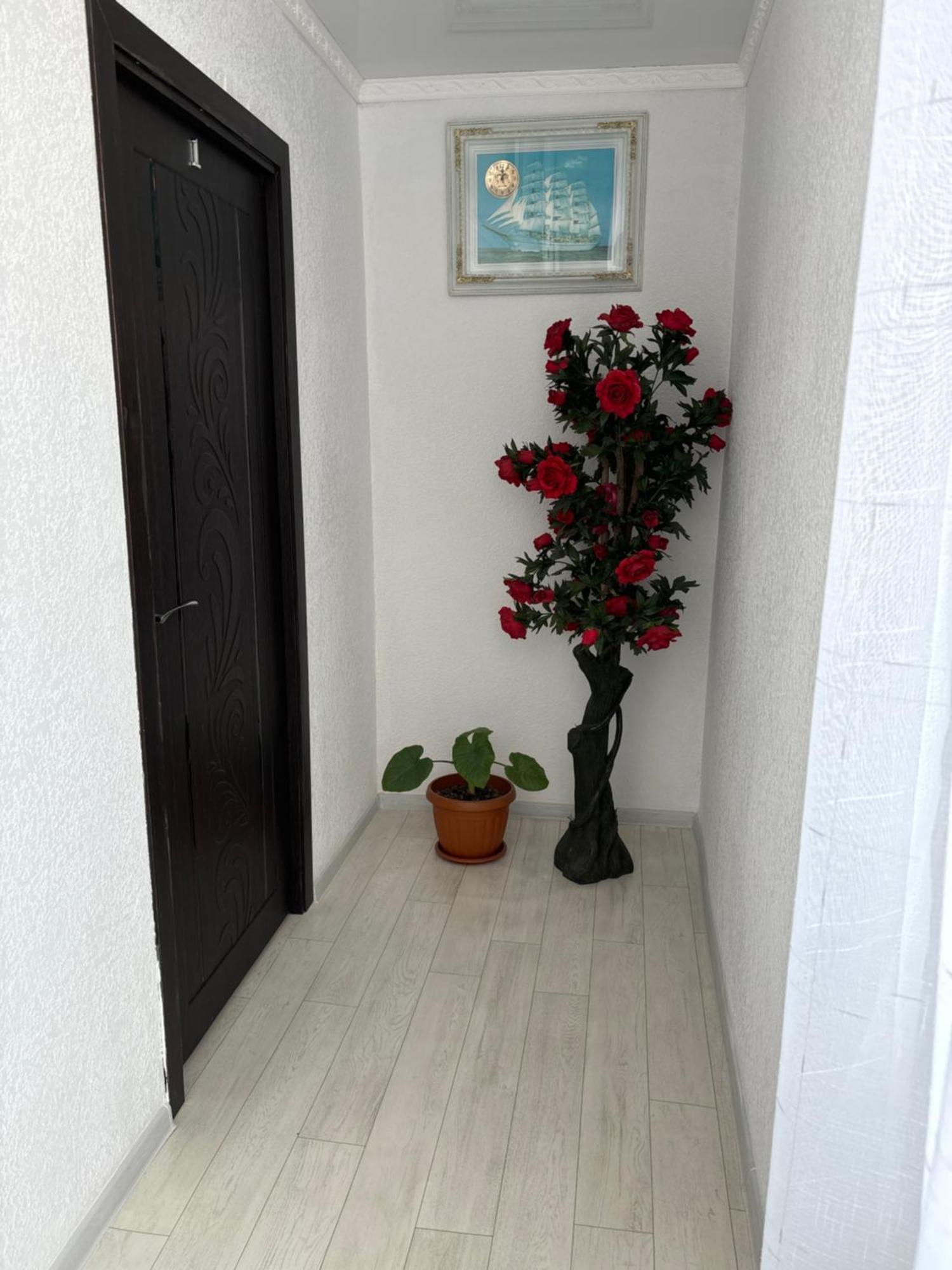 Hostel,Halal Хостел,Халал Tokmok المظهر الخارجي الصورة